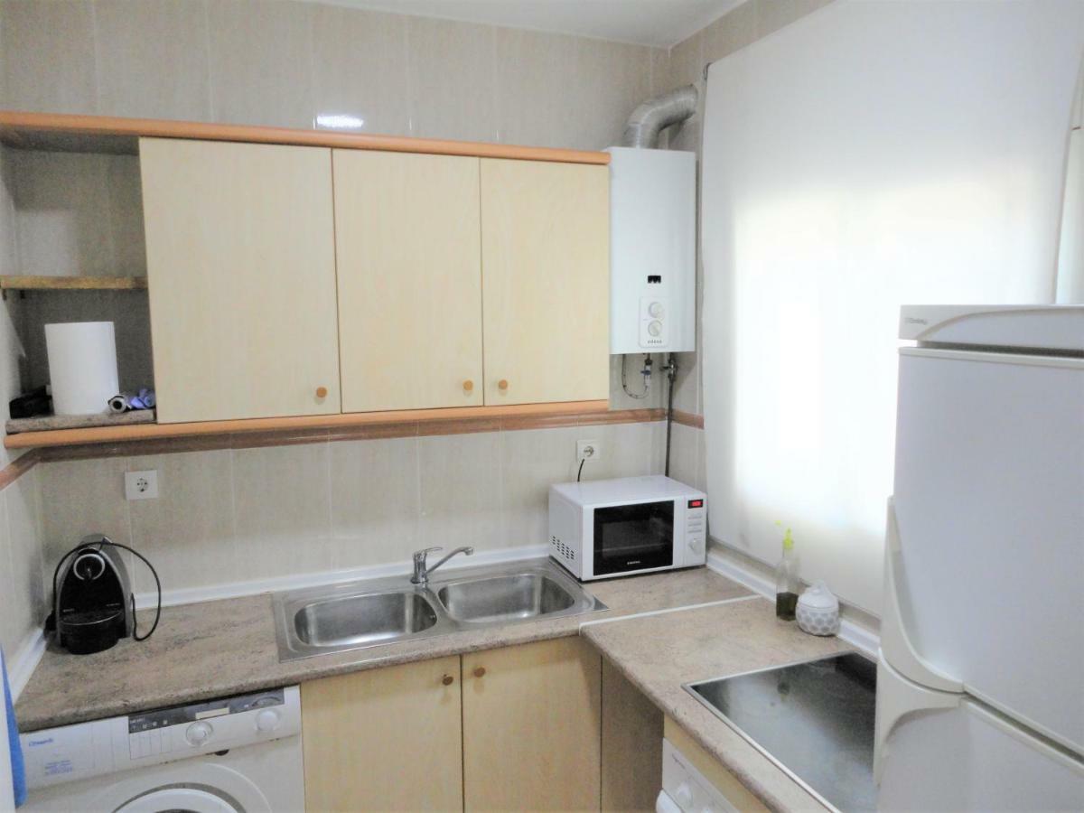 Lamoga-Sandi 4 2 Torredembarra Bagian luar foto